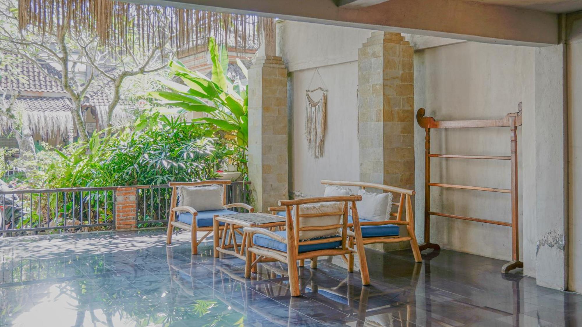 Lokasari Retreat Hotel Ubud  Exterior photo