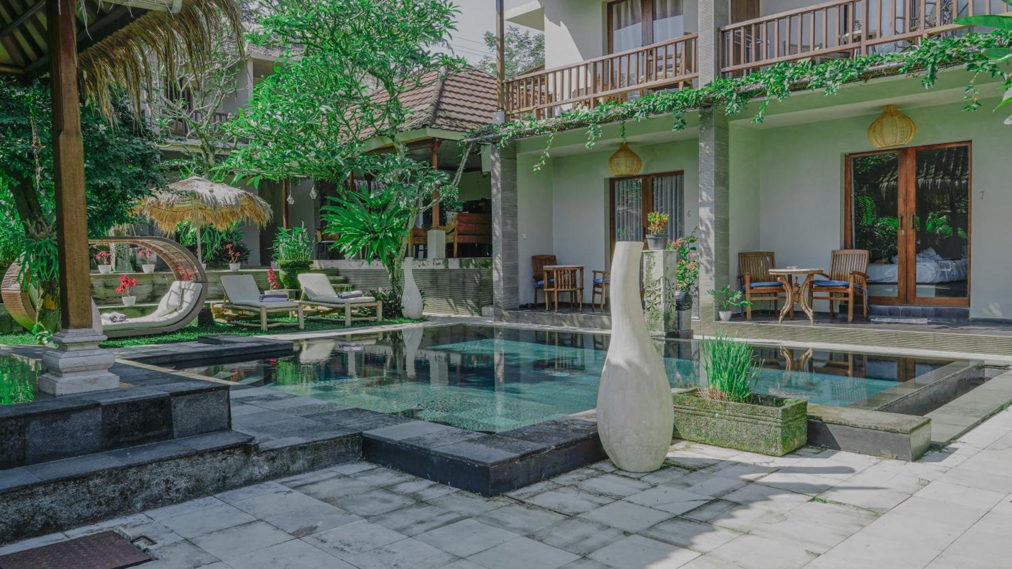 Lokasari Retreat Hotel Ubud  Exterior photo