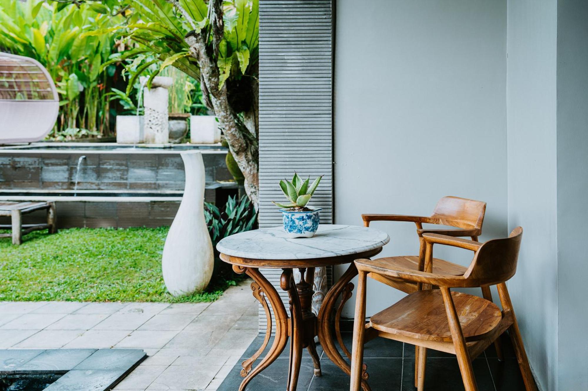 Lokasari Retreat Hotel Ubud  Exterior photo